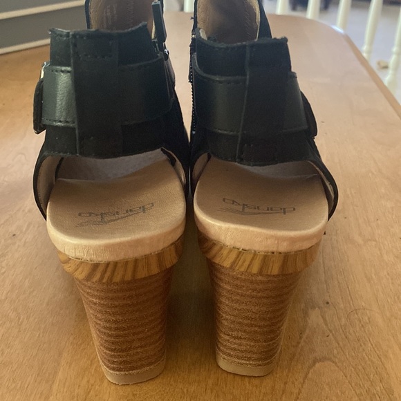 Dansko Arlene Black Nubuck Platform Sandal Brand New In Box Size 40 - Picture 3 of 8